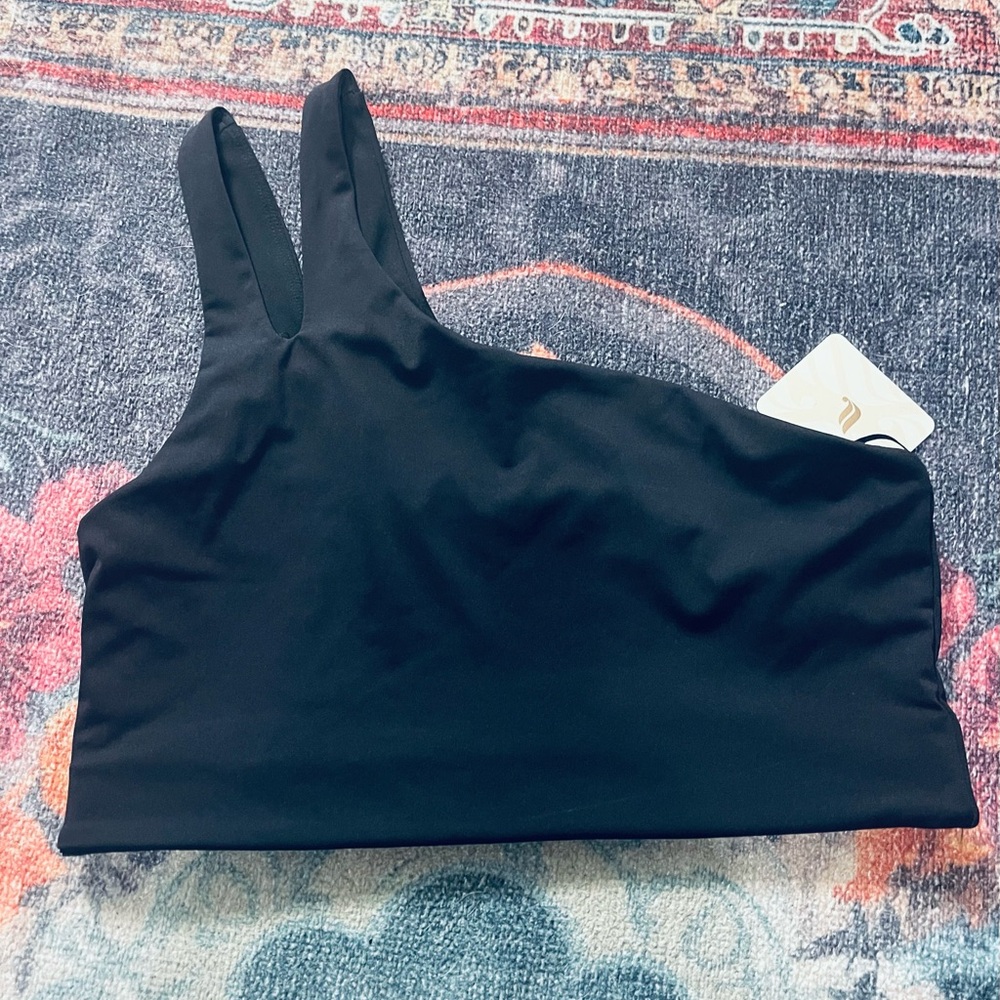 Fabletics off the shou sports bra new with tags